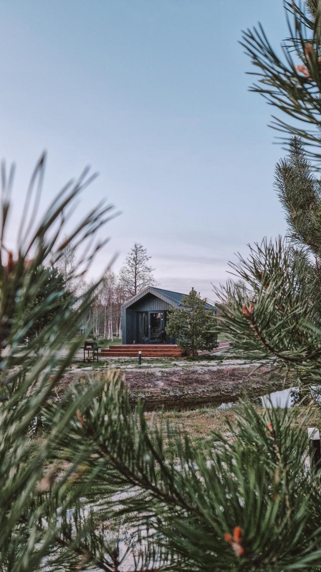 Atputas Komplekss Pazust Priedes - Sunset House Bernāti Buitenkant foto