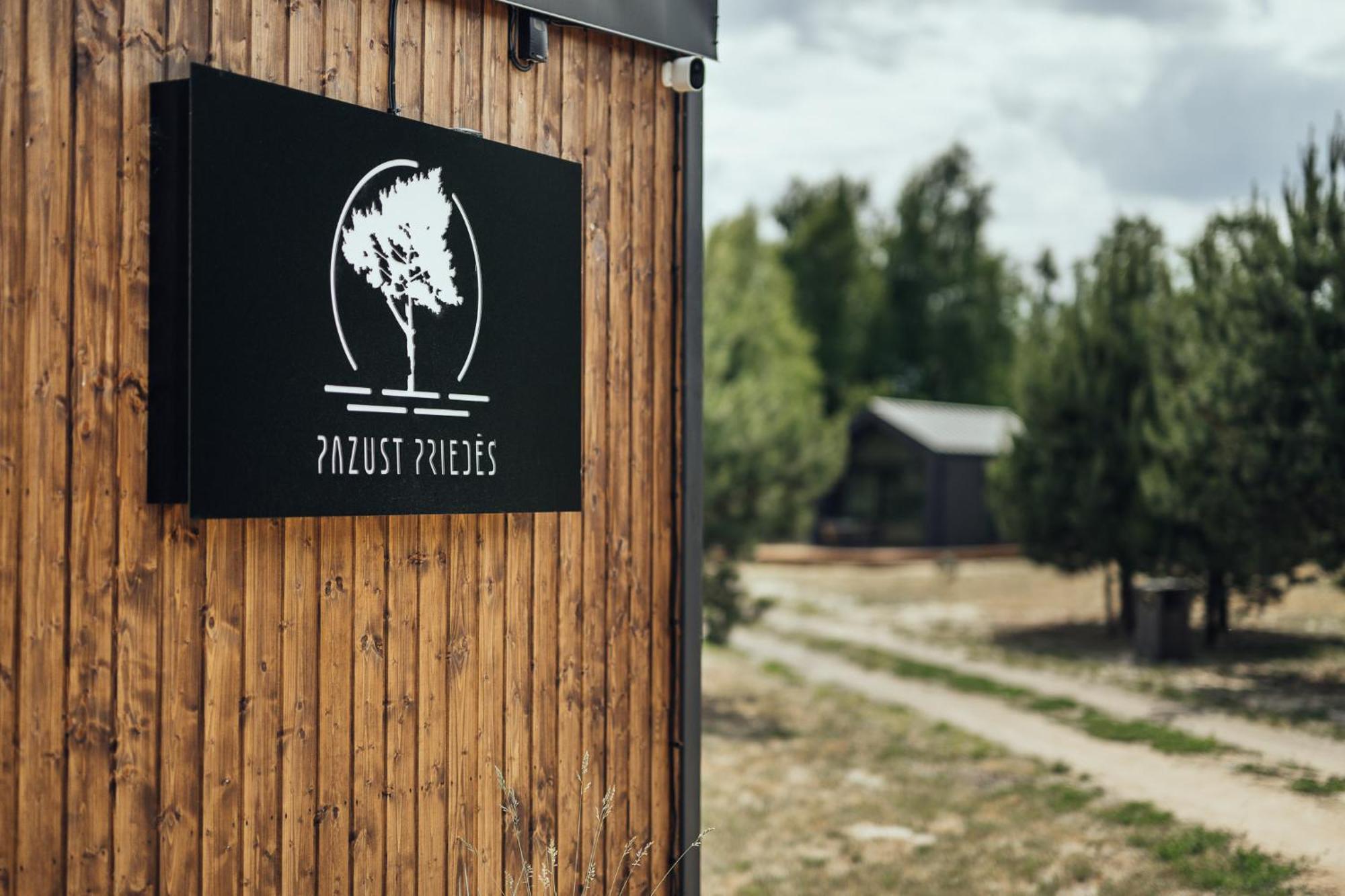 Atputas Komplekss Pazust Priedes - Sunset House Bernāti Buitenkant foto